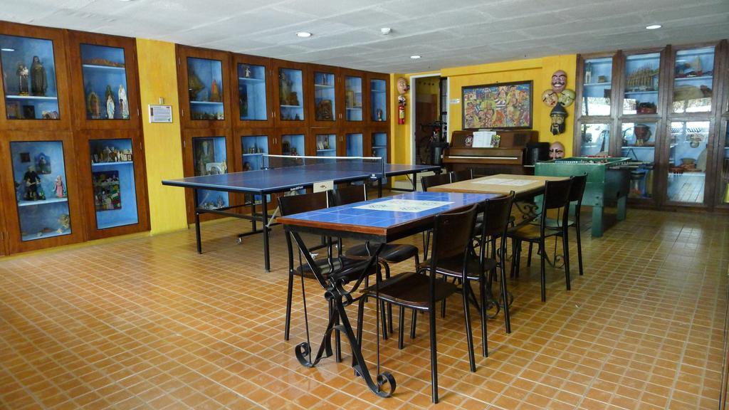 The Mayflower Inn Cebu Екстериор снимка
