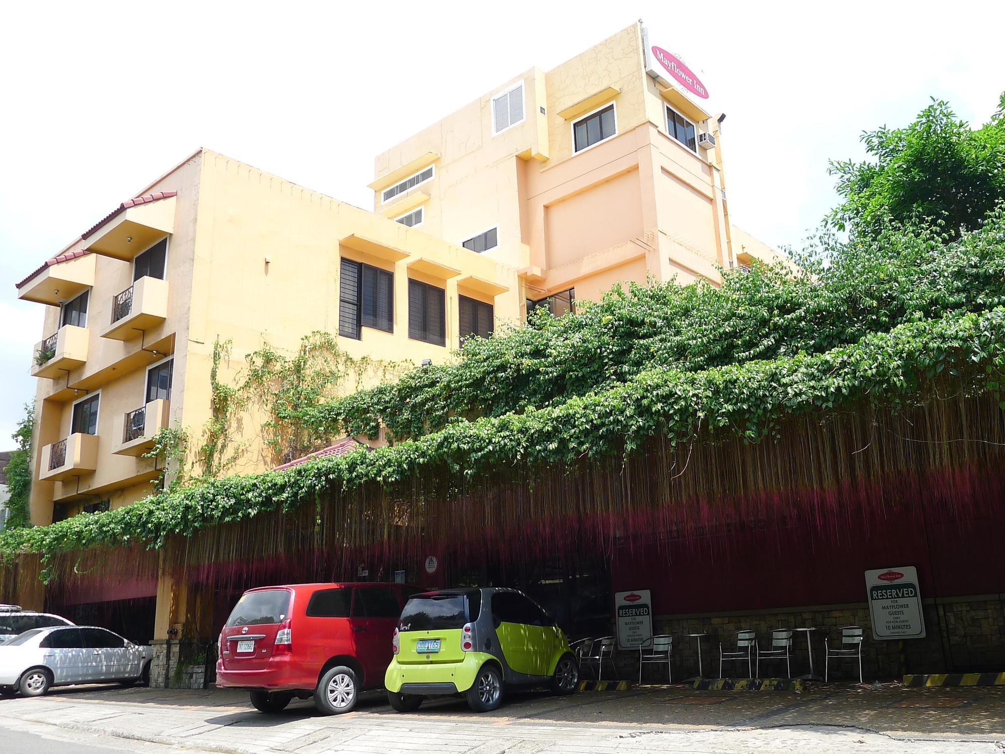 The Mayflower Inn Cebu Екстериор снимка