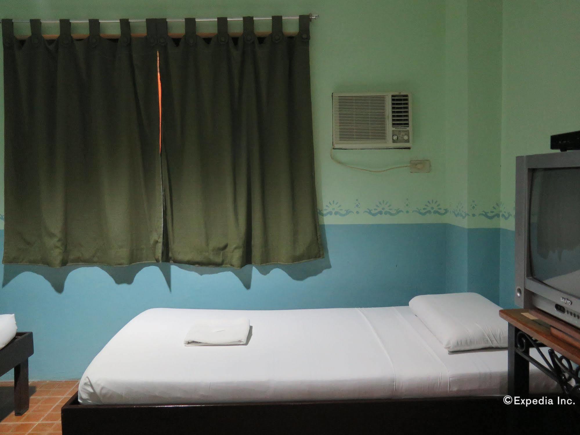 The Mayflower Inn Cebu Екстериор снимка